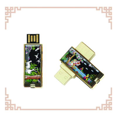 TUI �̸� �����ڰ� �̵������� ��ġ USB 2.0